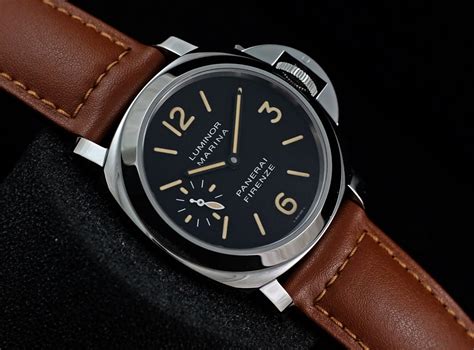 panerai pam001